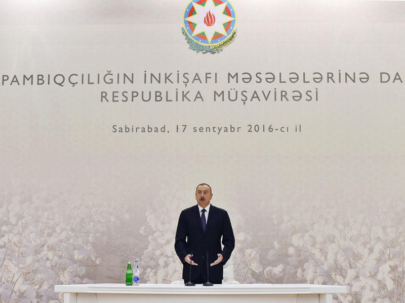 Prezident İlham Əliyev: "Nə qədər mümkünsə, pambığın alış qiymətini qaldırmalıyıq"