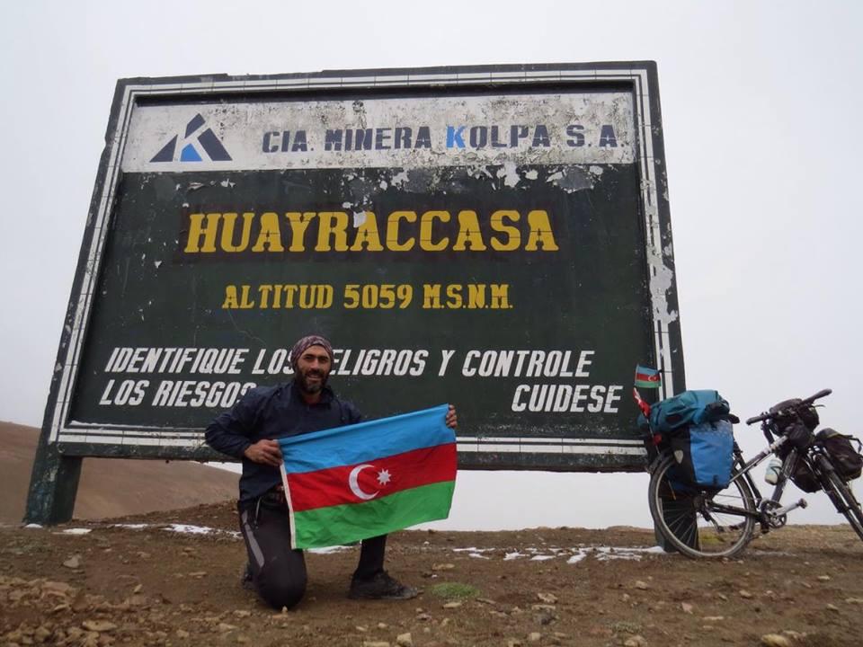 And dağlarında Azərbaycan bayrağı dalğalandı - FOTO
