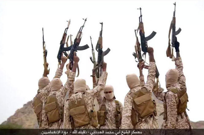 İŞİD terrorçuları belə hazırlıq keçirlər - FOTO