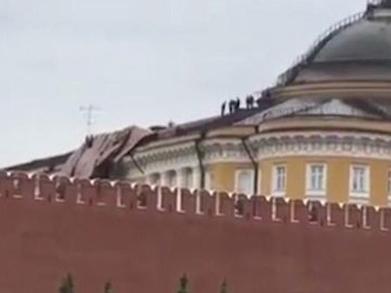 Qasırğa Kremlin damını uçurub - VİDEO