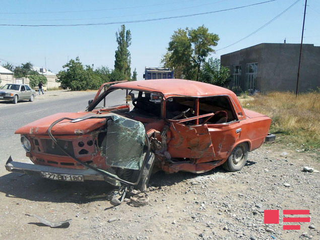 İki VAZ toqquşdu, 1 nəfər öldü, 2 nəfər xəsarət aldı - FOTO