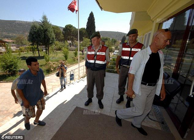 Gözlərin açılması üçün bu uşaq ölməliydi? - FOTO