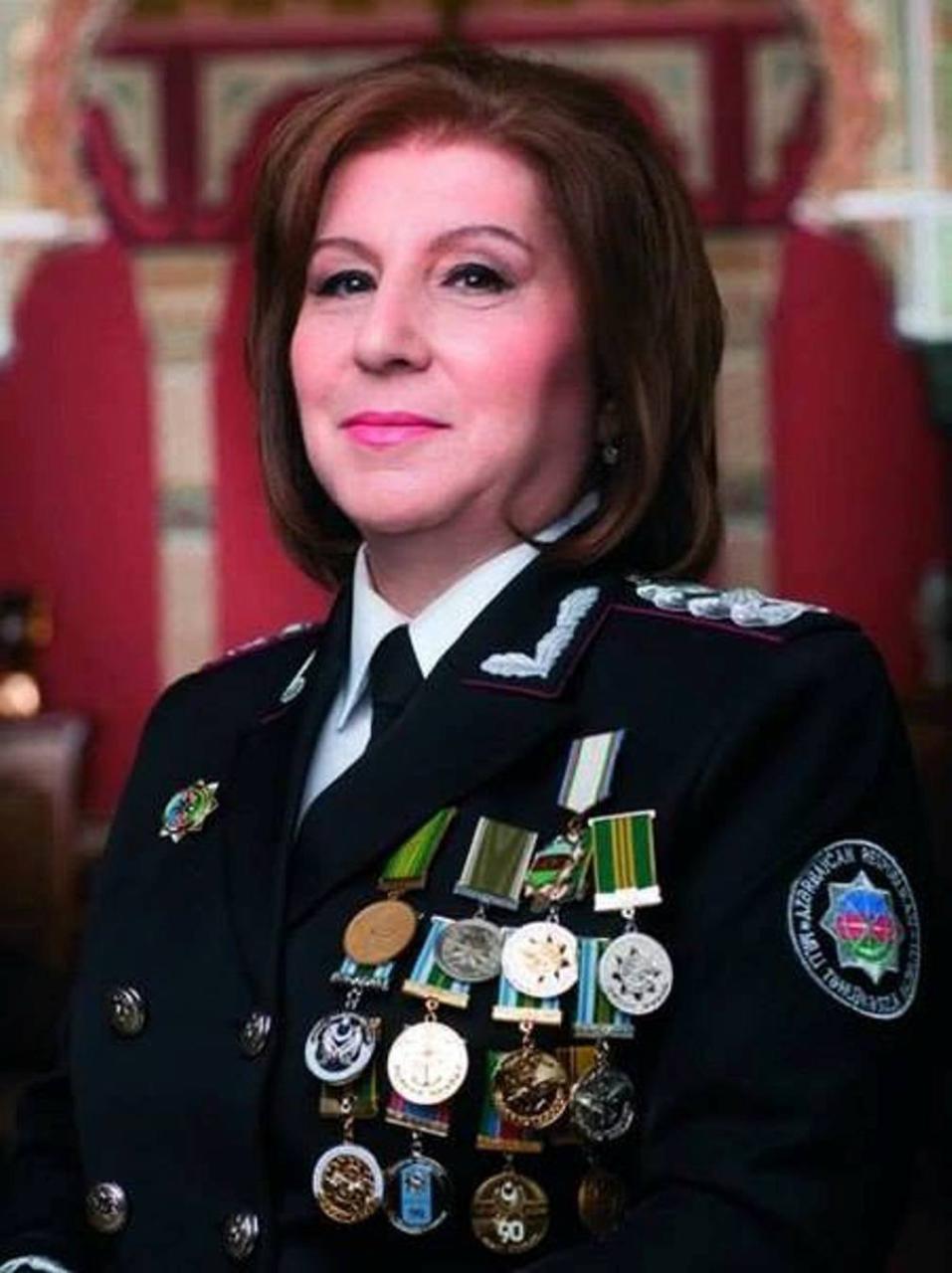 Женщины генералы рф. Натаван Мирватова. Женщина генерал.