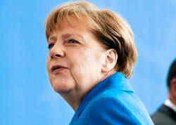 Angela Merkel: “Haftarın Liviyada atəşkəsə razılaşması yaxşı xəbərdir”