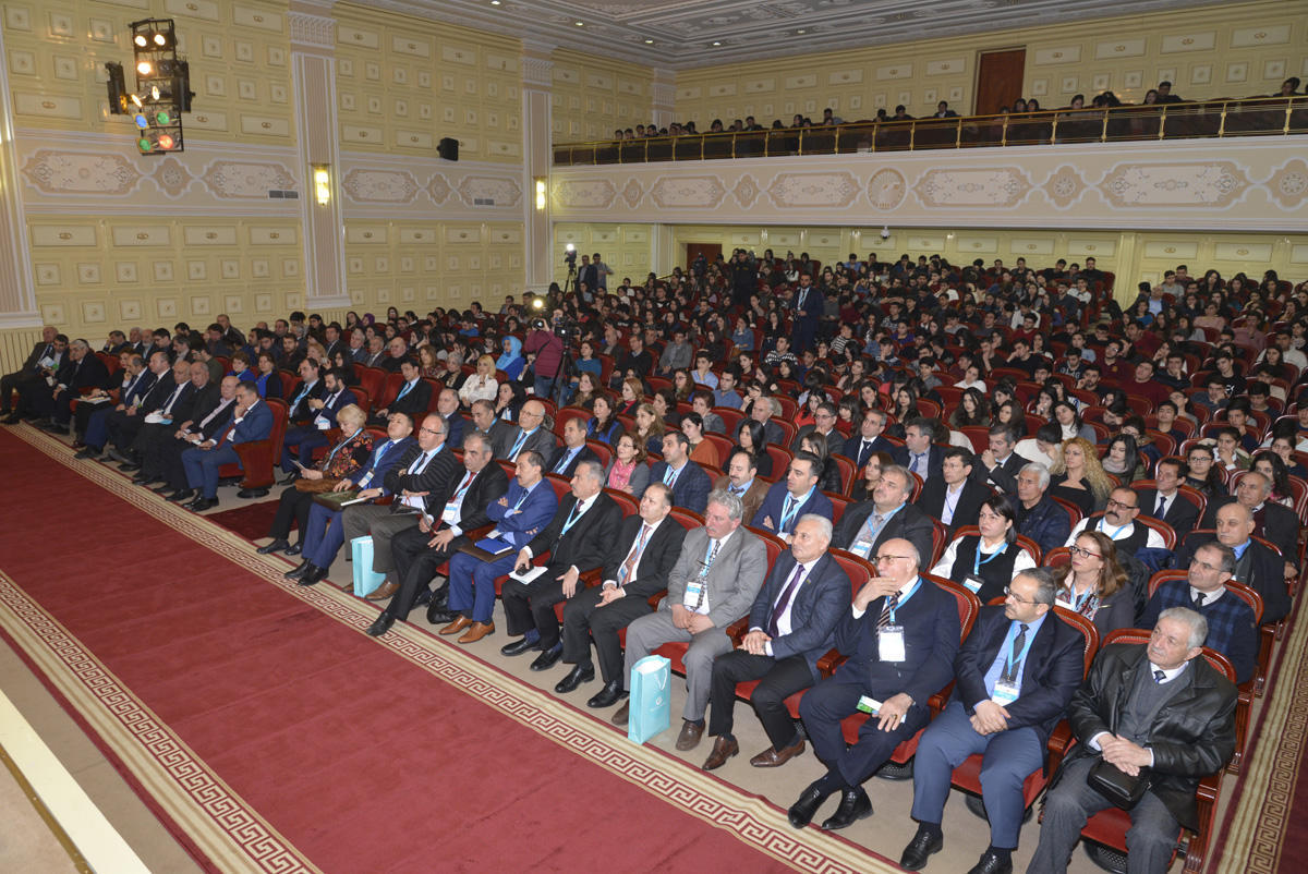 Bakı Türk Dünyasını bir araya gətirir - FOTOlar