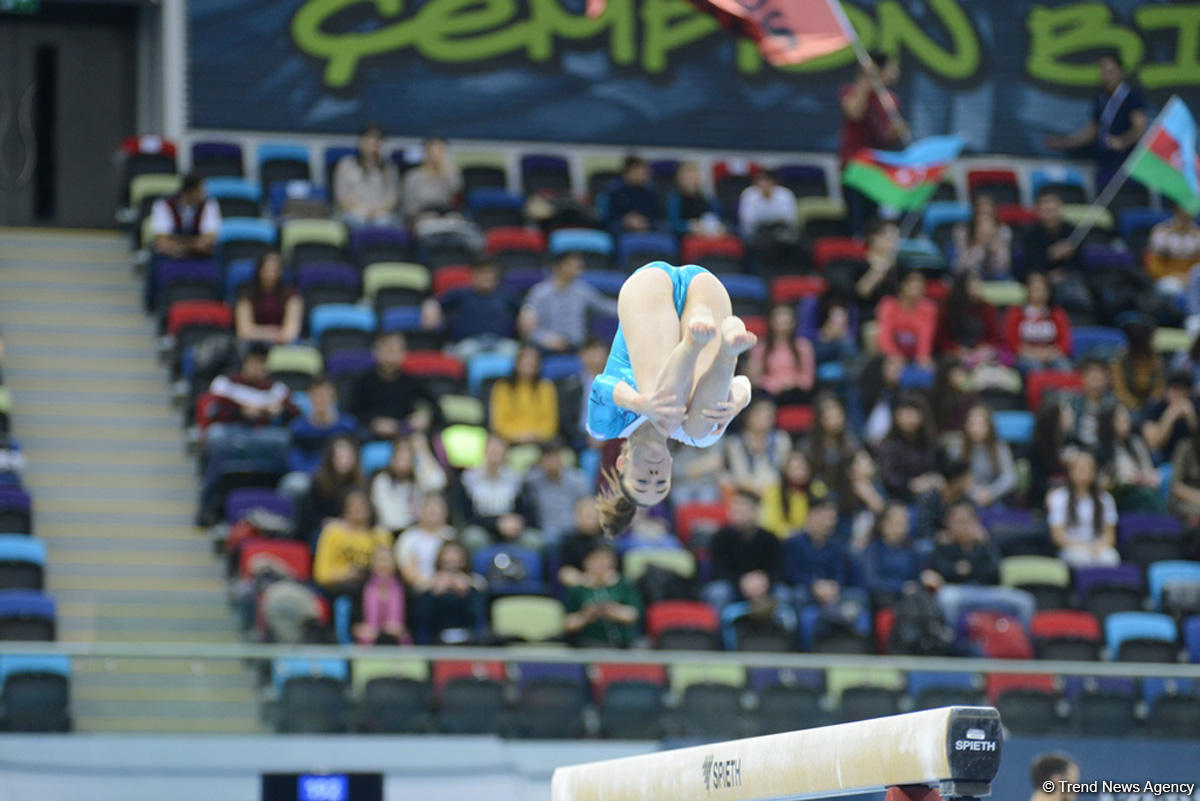 Bakıda idman gimnastikası üzrə Dünya Kubokunda final yarışlarının ikinci günü başladı - FOTO