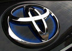Toyota 3 milyon avtomobilini geri çağırır