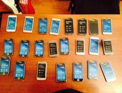 Azərbaycana qanunsuz gətirilən 23 mobil telefon aşkar edildi - FOTO