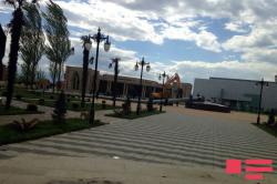 Bayraq meydanında 62 metrlik dirək aşdı - FOTO - YENİLƏNİB