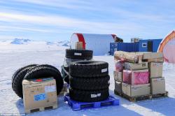 Hyundai-da Antarktidanı keçdi - FOTO