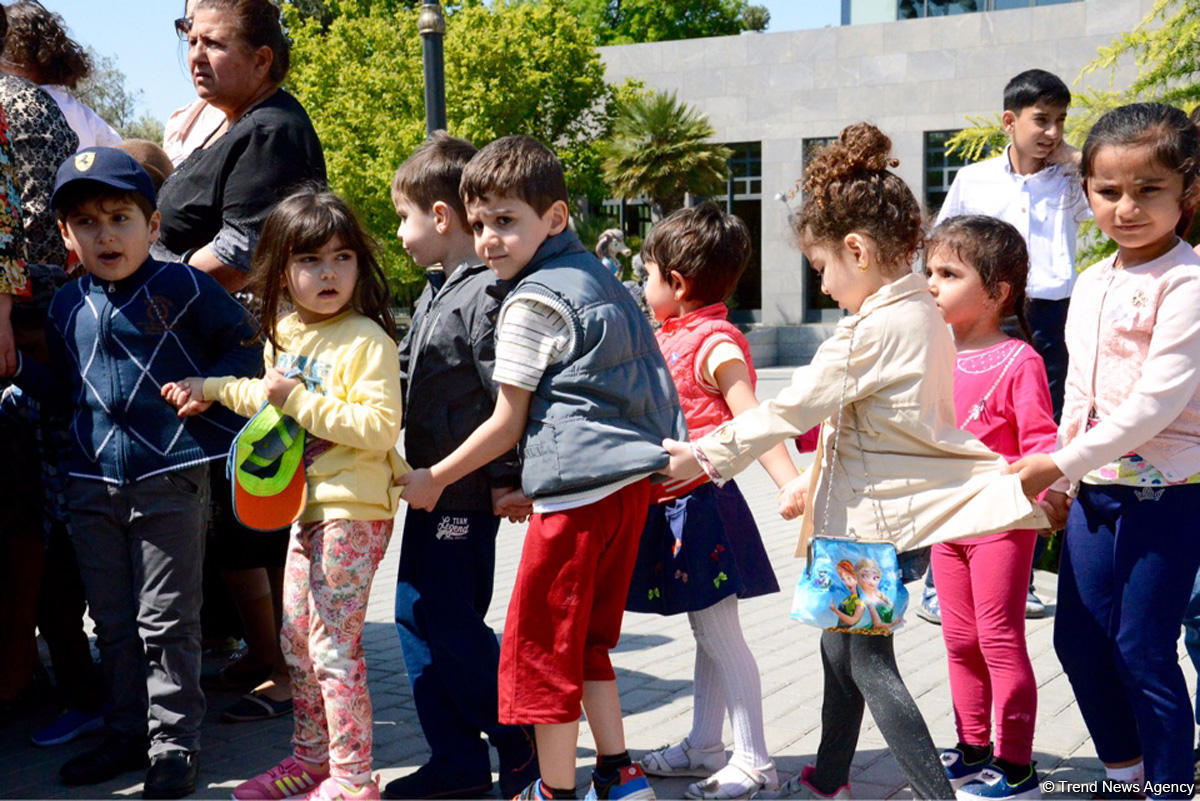 Bakı bulvarında keçirilən aksiyadan FOTOlar