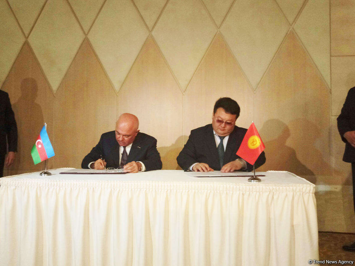 Azərbaycan Rusiya və Qırğızıstanla gömrük sazişi imzaladı - FOTO