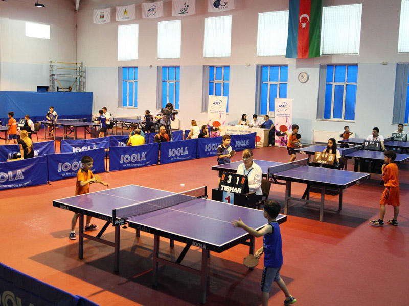 Stolüstü tennis üzrə Azərbaycan birinciliyinə start verildi - FOTO