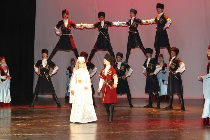 Bakıda keçirilən festivalın iştirakçıları Bakı Şəhər Mədəniyyət və Turizm Baş Idarəsinin qonağı olub