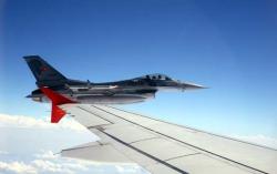 Ərdoğanı qoruyan F16-nın pilotu görün kim çıxdı - FOTO