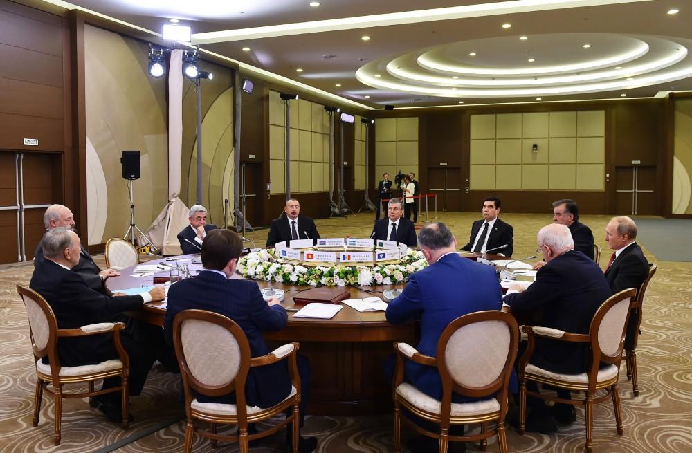 Prezident İlham Əliyev MDB Dövlət Başçıları Şurasının geniş tərkibdə iclasında iştirak edib - FOTO