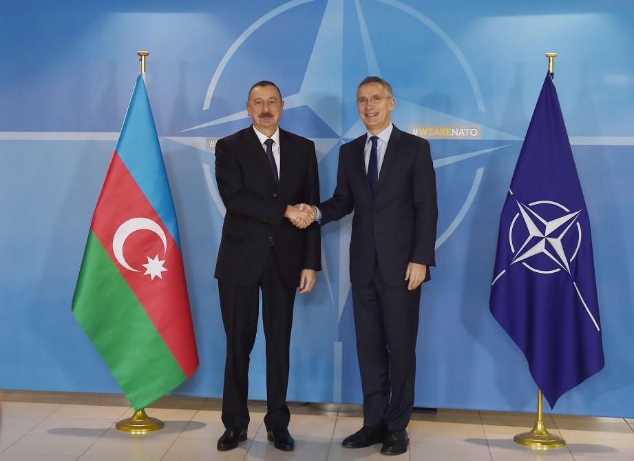 Prezident İlham Əliyev Brüsseldə NATO-nun baş katibi Yens Stoltenberq ilə görüşüb - FOTO