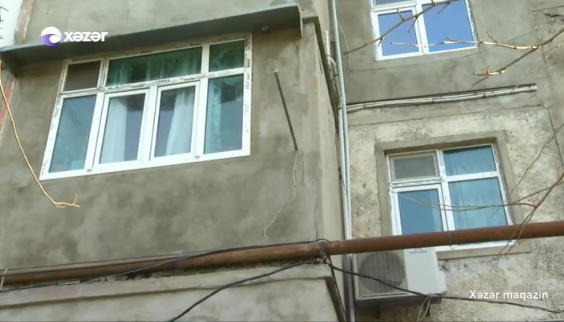 Azərbaycanlı məşhur yaşadığı binadan yıxılıb - VİDEO - FOTO