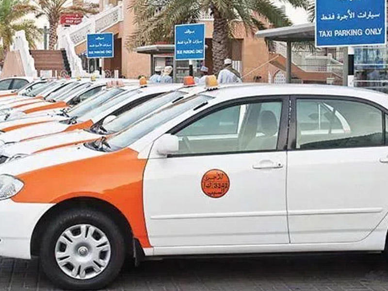 Такси камень. Такси Makkah. Такси Мекка. «Service Taxi» в Ливане. Красно белые такси в какой стране.