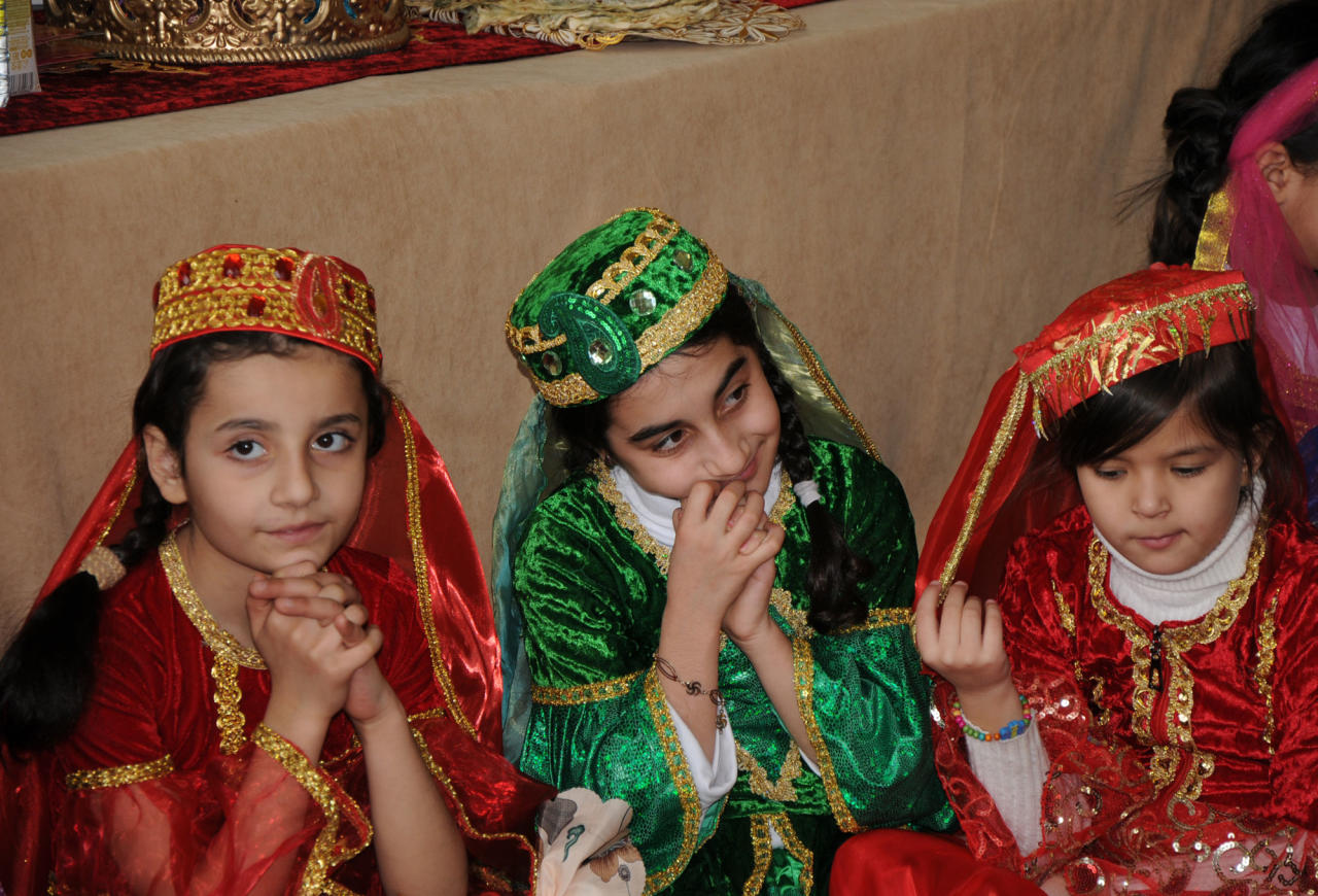 İnternat uşaqlarının Novruz şənliyindən heyrətamiz anlar - FOTOlar
