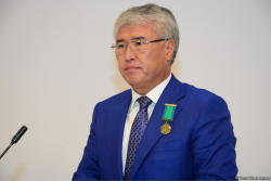 Heydər Əliyev Mərkəzində “Nursultan Nazarbayev. Həyat yolu” kitabının təqdimat mərasimi keçirilib - FOTO