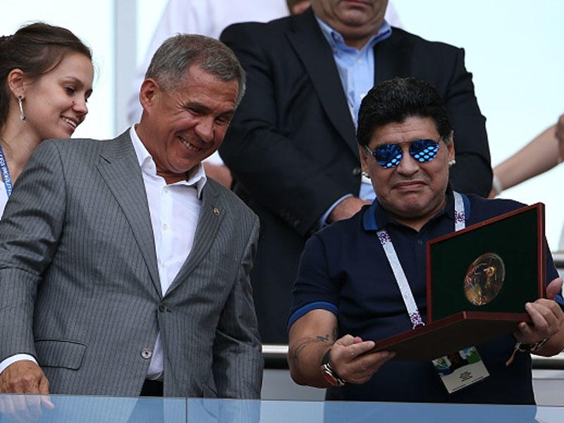 Maradona Belarusda şah kimi yaşayacaq