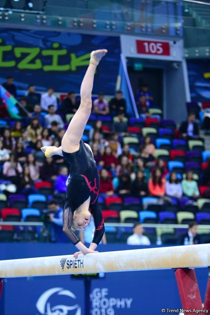 Bakıda kişi və qadın idman gimnastikası üzrə Dünya Kubokunda maraqlı anlar - FOTO