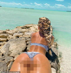 6 övlad anası bikinili fotolarını paylaşdı - FOTO