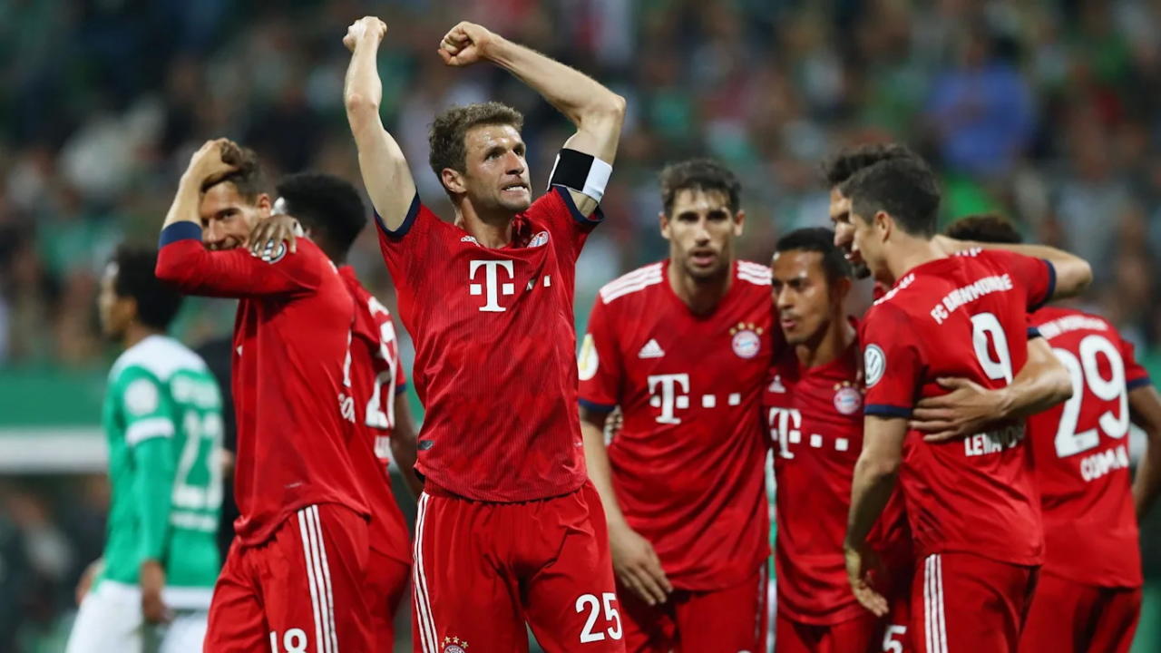 "Bavariya" Almaniya kubokunun finalına yüksəldi - VİDEO - FOTO