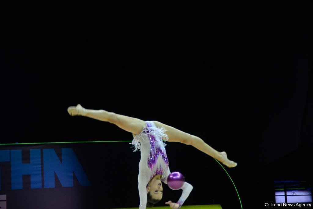 Bakıda bədii gimnastika üzrə Avropa çempionatının final mərhələsi davam edir  - FOTO