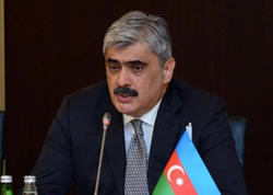 “Azərbaycan xarici dövlət borcunu 10 milyard dollara çatdırmağı düşünür”
