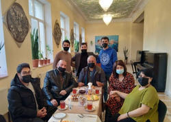 Uşaq və Gənclər Teatrının Vətən müharibəsində iştirak etmiş aktyorları ilə görüş keçirilib - FOTO
