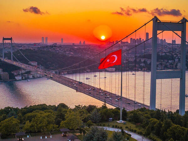 İstanbula gələn turistlərin sayı 5 milyonu ötüb