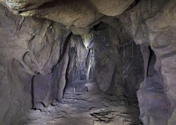 Arxeoloqlar 40 min il əvvəl neandertal insanların yaşadığı mağaranı kəşf ediblər