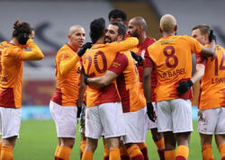 &quot;Qalatasaray&quot; bu futbolçu ilə yollarını ayırır - <span class="color_red">FOTO</span>