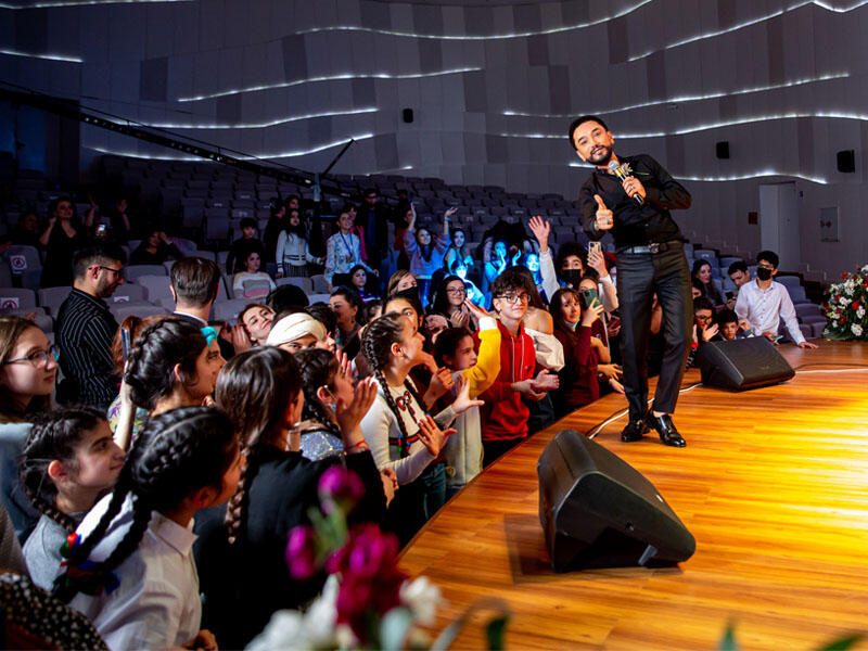 "Avropa Azərbaycan Məktəbi" möhtəşəm xeyriyyə konserti proqramı təşkil edib