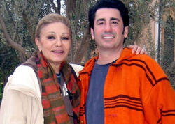 İran şahının azərbaycanlı arvadı intihar edən oğlu ilə şəklini PAYLAŞDI