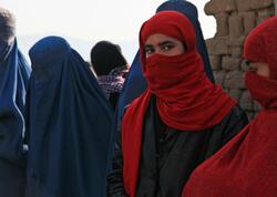 Taliban qadınlara küçədə üzlərini göstərməyi qadağan edib
