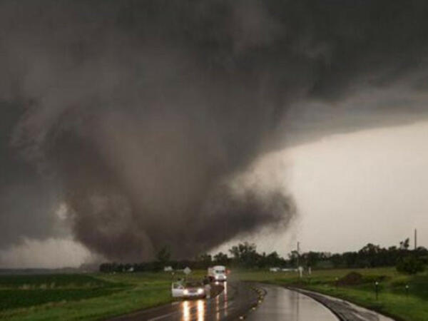 Almaniyada tornado nəticəsində <span class="color_red">40 nəfər xəsarət alıb</span>