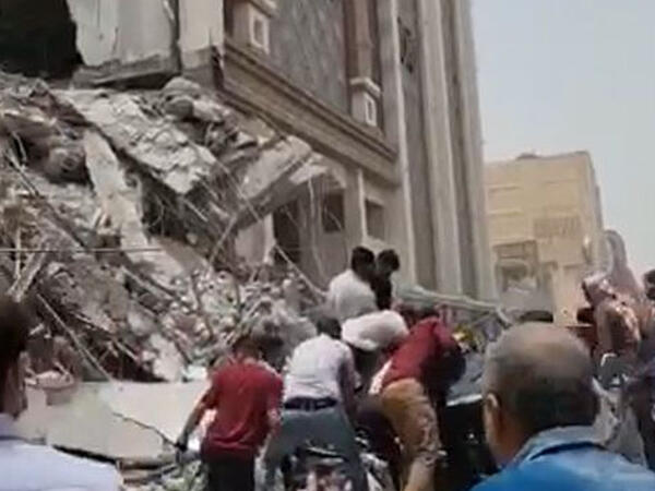 İranda bina çöküb, ölən və yaralananlar var - VİDEO