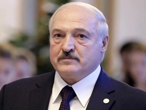 Lukaşenko İlham Əliyevi təbrik edib