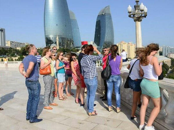 Azərbaycana turist axını 2 dəfədən çox artıb