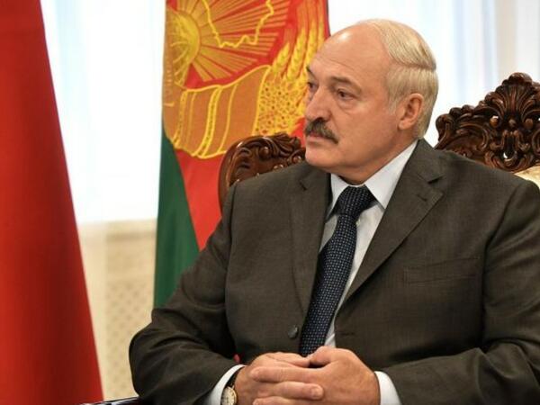 &quot;Belarus Ukraynada döyüşməyə can atmır&quot; - <span class="color_red">Lukaşenko</span>