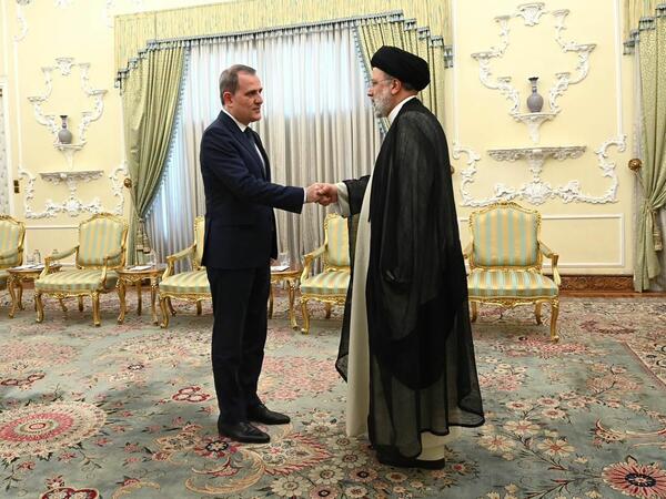 Ceyhun Bayramov İran Prezidenti ilə görüşüb - FOTO