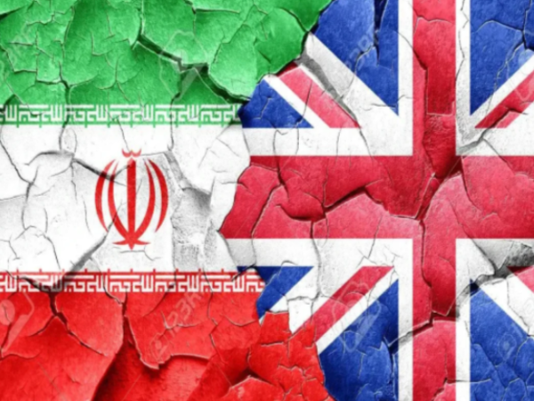 İranda britaniyalı diplomatlar casusluq ittihamı ilə saxlanılıb - FOTO