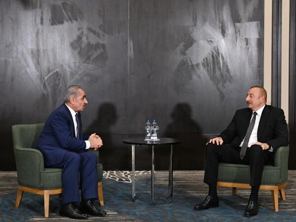 Prezident İlham Əliyev Konyada Fələstinin Baş naziri ilə görüşüb - FOTO