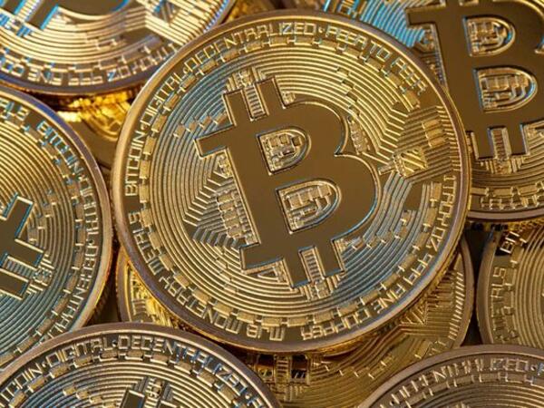 Bitcoin bütün zamanların ən yüksək səviyyəsində