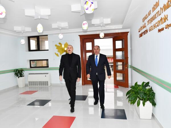 Prezident Heydər Əliyev Fondunun təşəbbüsü ilə Oğuzda inşa edilmiş körpələr evi-uşaq bağçasının açılışında iştirak edib - FOTO