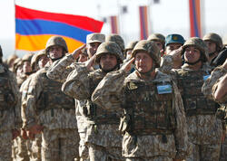 Ermənistan ordusu &quot;Ura!&quot; hərbi komandasından imtina edir