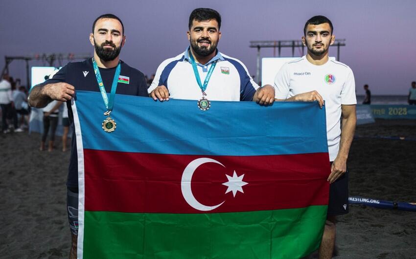 Azərbaycan güləşçisi ardıcıl 2-ci dəfə dünya çempionu oldu